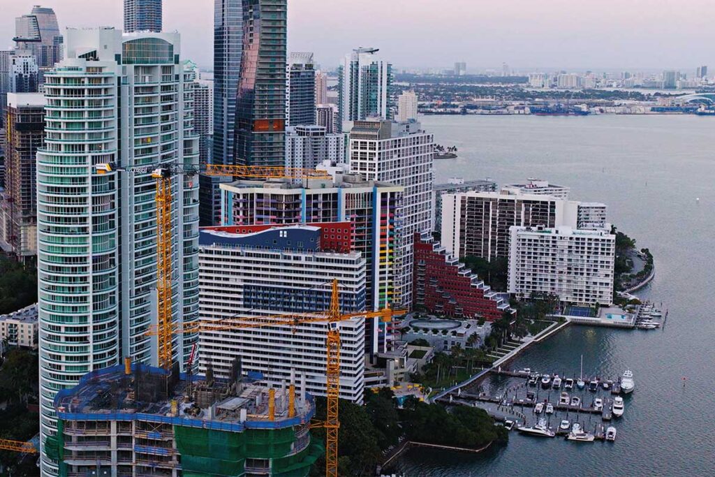 liebherr-miami-stregis-470ecb-420ech-01-300dpi