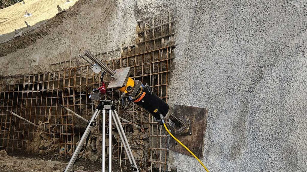 pressebild-press-image-mauersanierung-wall-restauration-hohenlimburg-spesa-rgb-(2).jpg